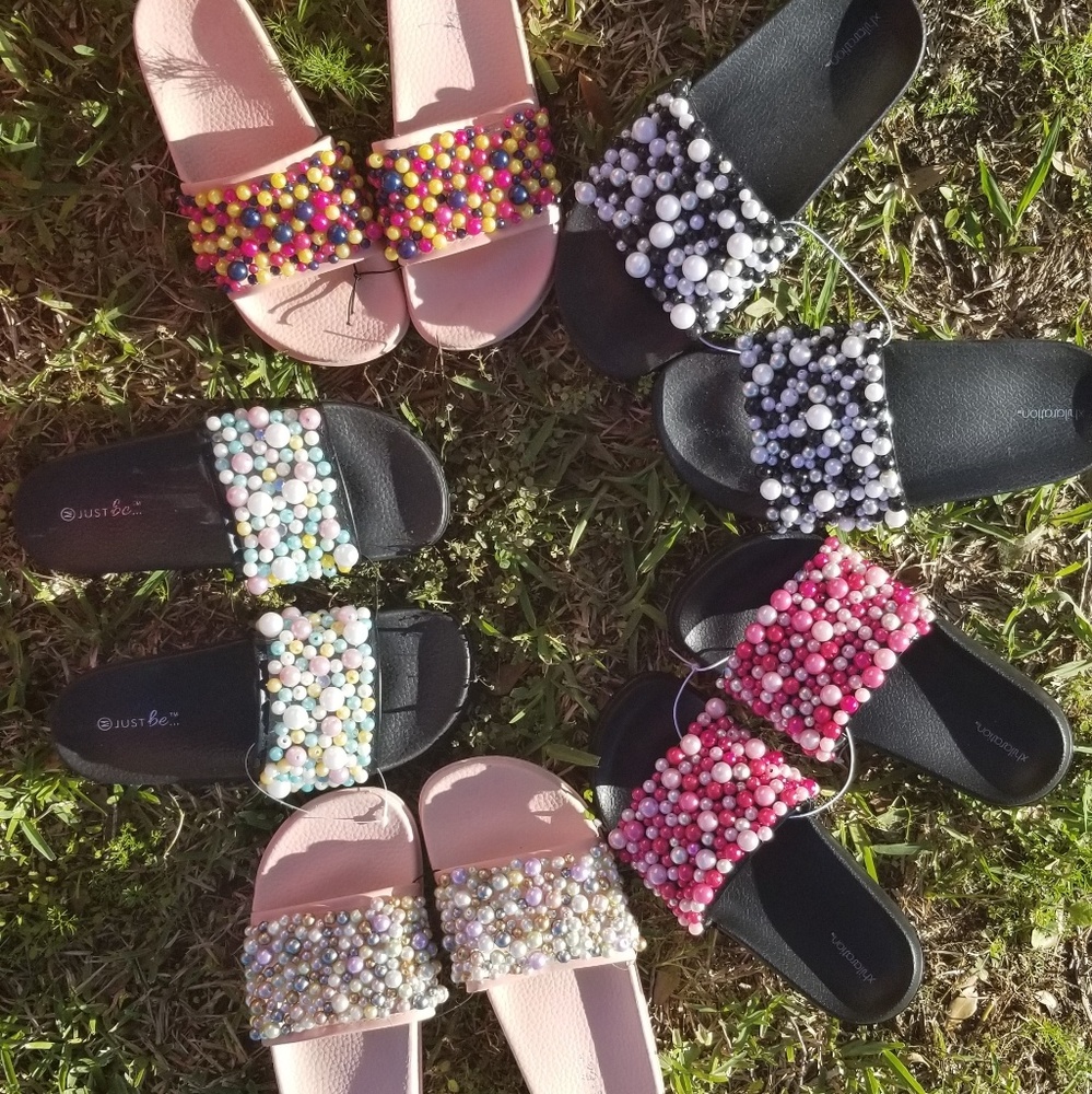 Customized women slides